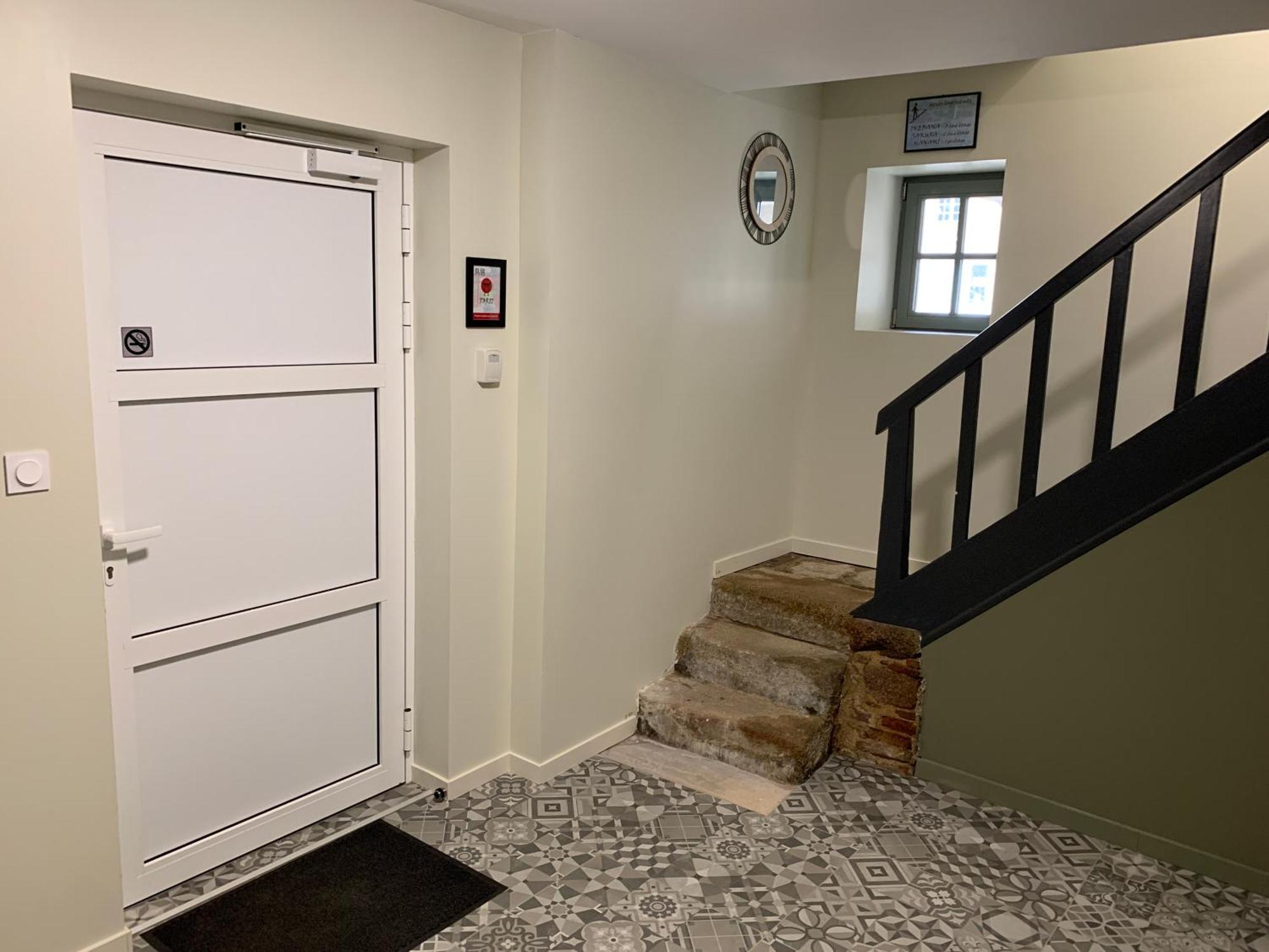 Appartement Hanami - Maulevrier Cholet Puy Du Fou Exterior photo