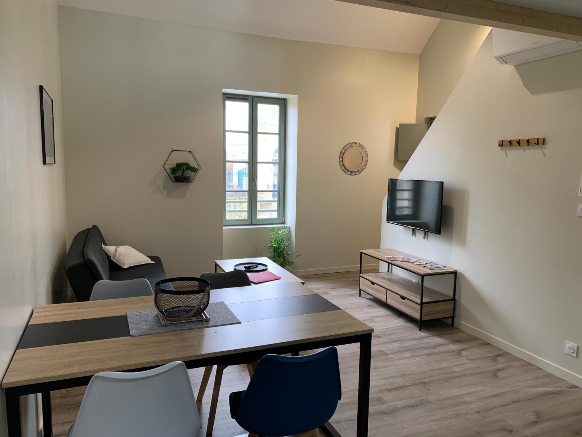 Appartement Hanami - Maulevrier Cholet Puy Du Fou Exterior photo